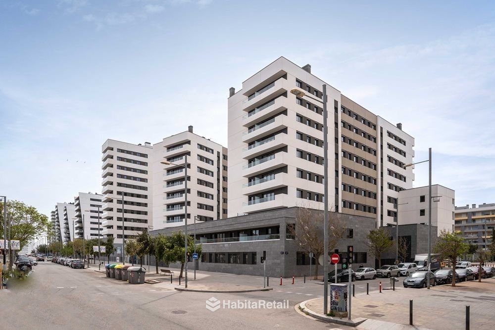 La promoción, con los locales en la planta baja