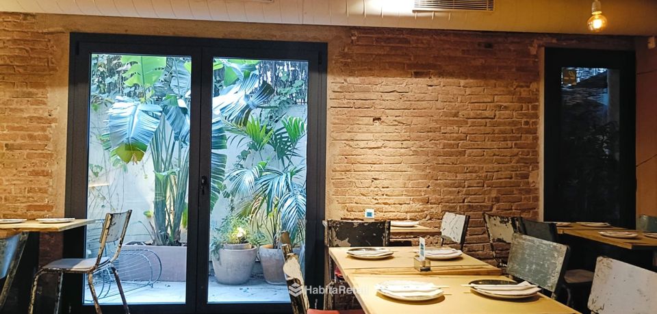 Comedor con salida al patio