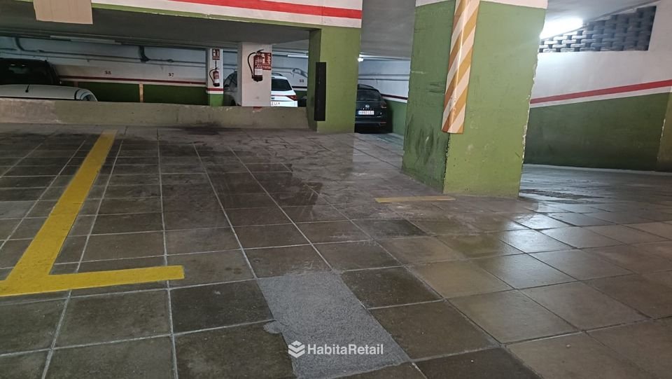 La plaça, una altra vista