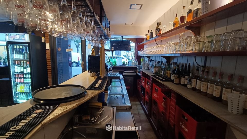 Interior de la barra